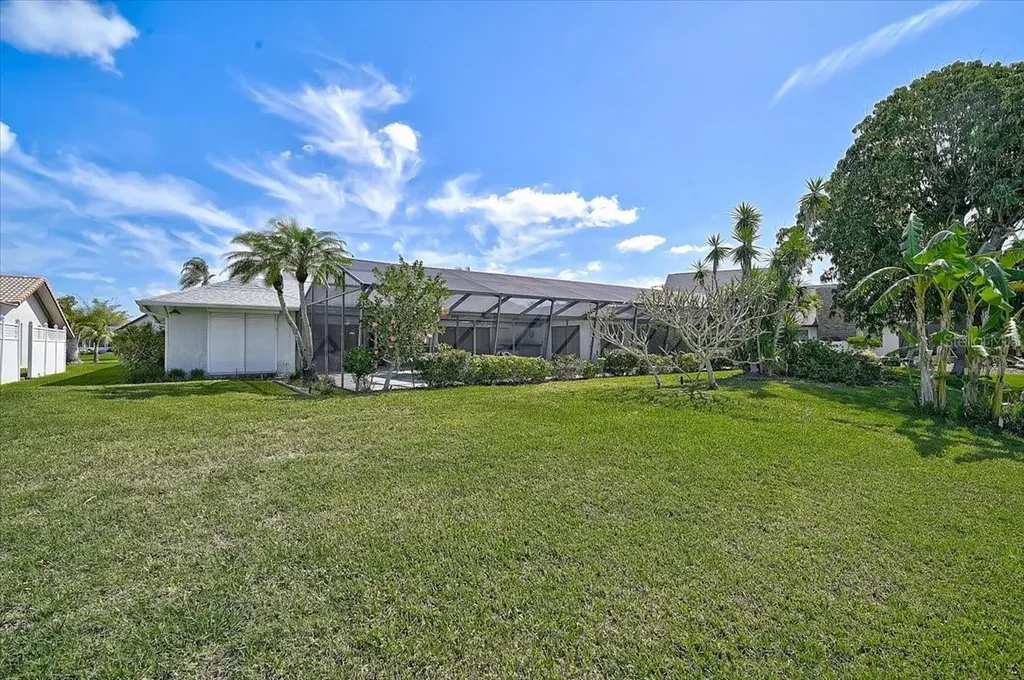 3842 Torrey Pines Way Sarasota FL 34238