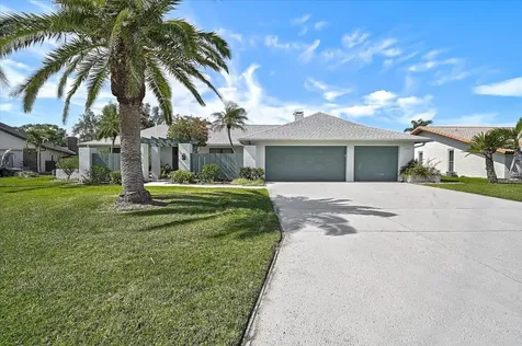 3842 Torrey Pines Way Sarasota FL 34238