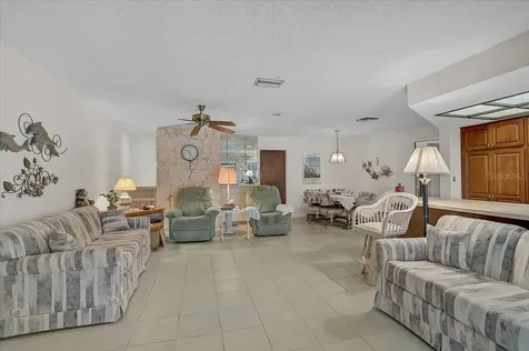 3842 Torrey Pines Way Sarasota FL 34238