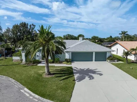 3842 Torrey Pines Way Sarasota FL 34238