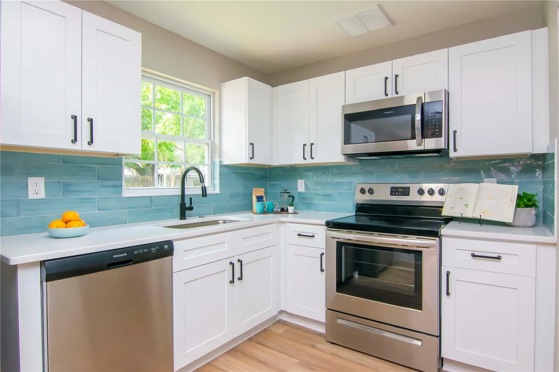 3708 W Tyson Avenue Tampa FL 33611
