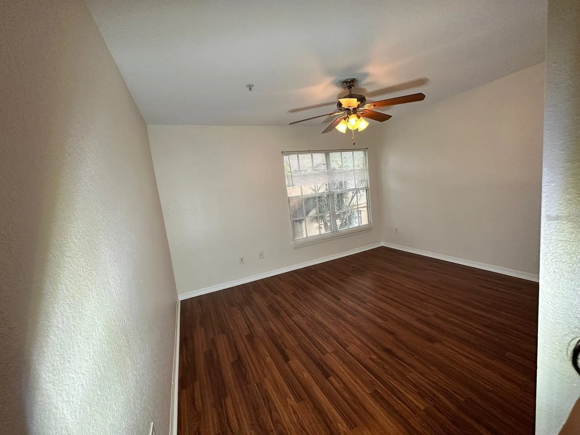 6388 Raleigh Street Orlando FL 32835