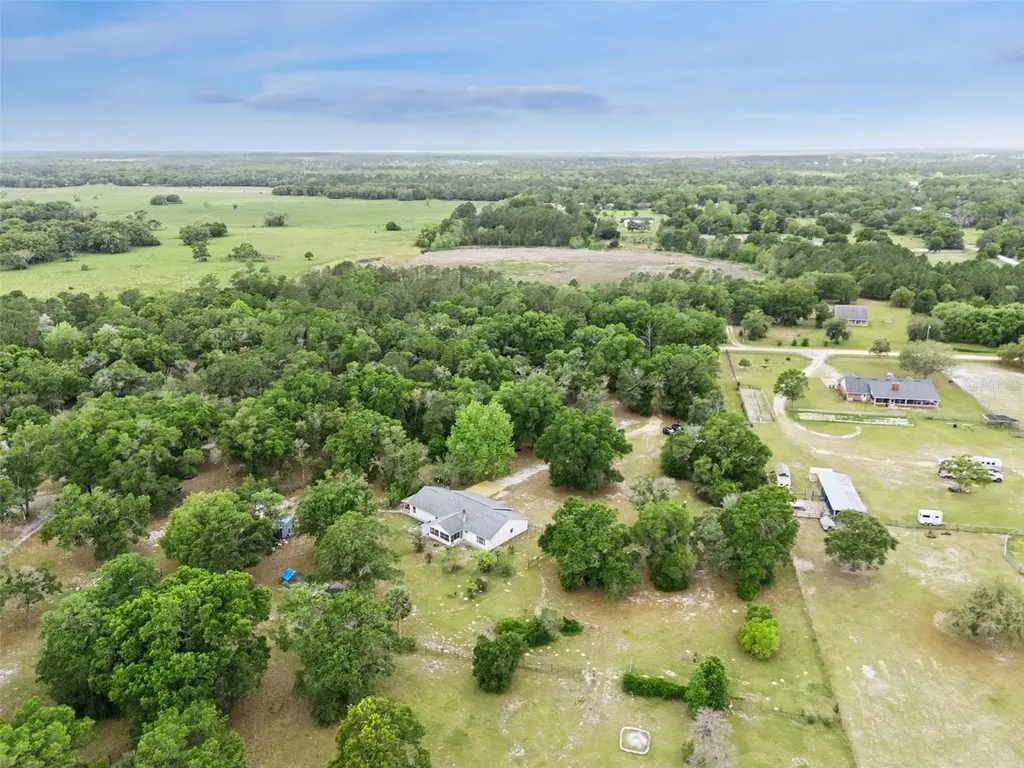 22726 Winterwillow Lane Eustis FL 32736