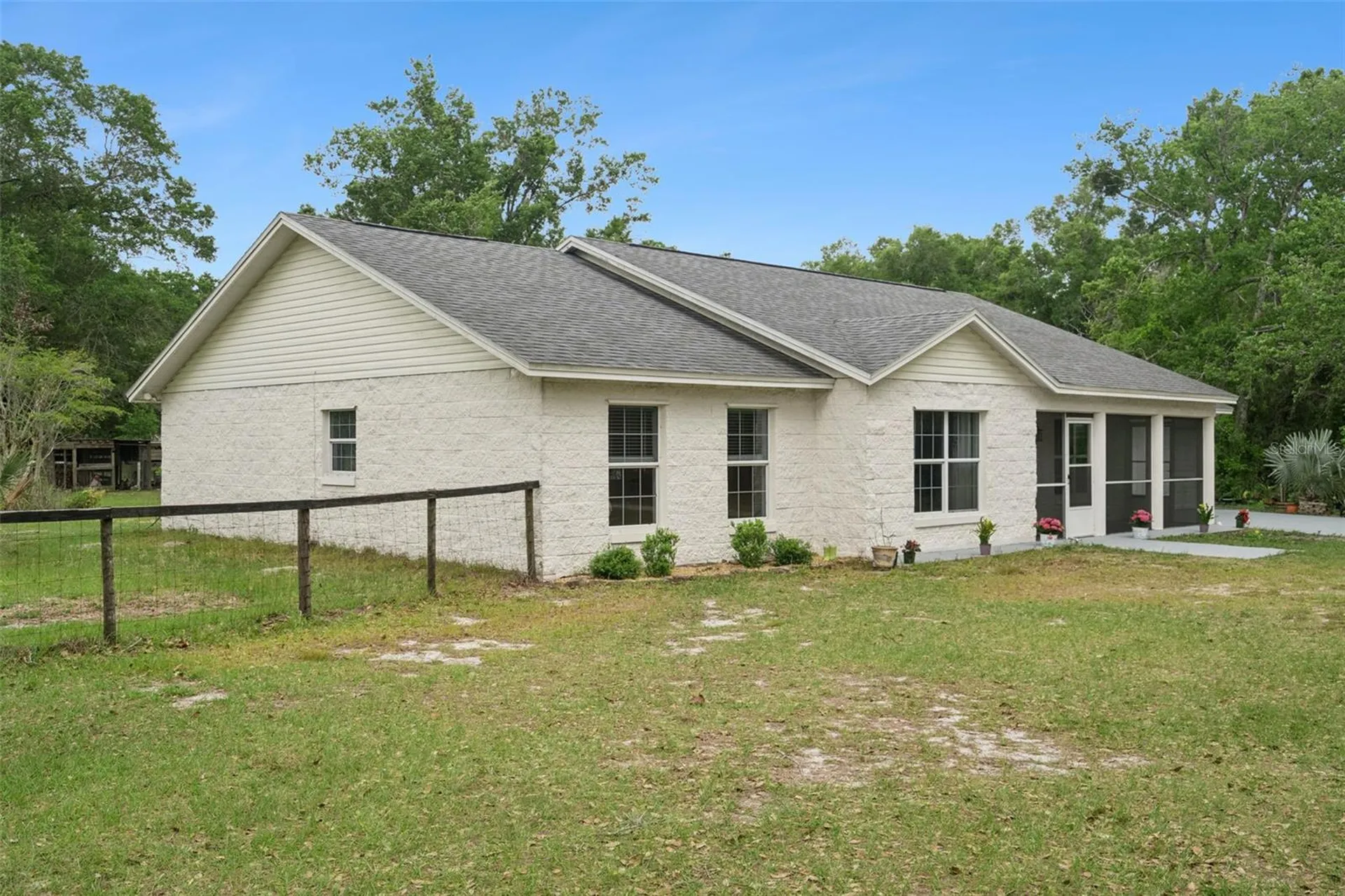 22726 Winterwillow Lane Eustis FL 32736