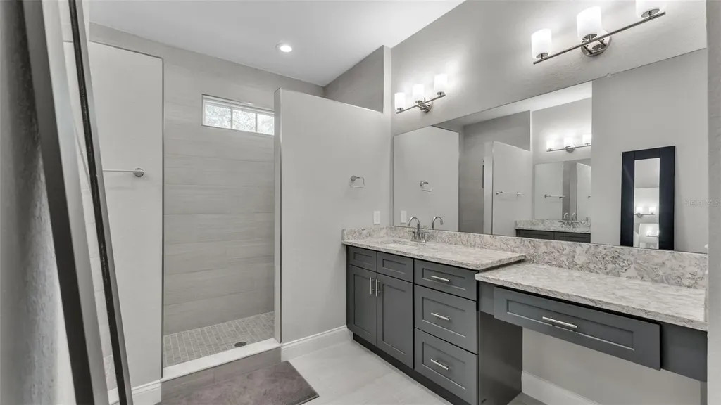 1221 King Avenue Lakeland FL 33803