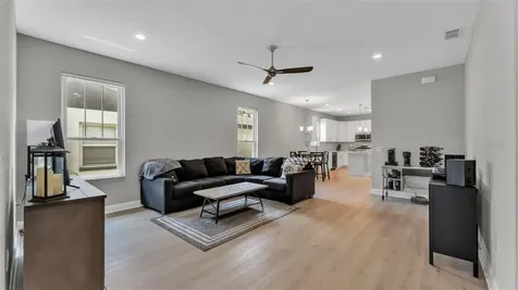 1221 King Avenue Lakeland FL 33803