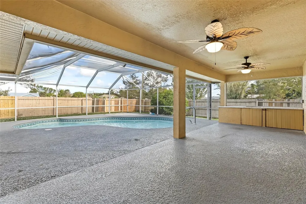 2141 SW Bayshore Boulevard Port St Lucie FL 34984