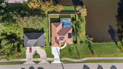 2141 SW Bayshore Boulevard Port St Lucie FL 34984