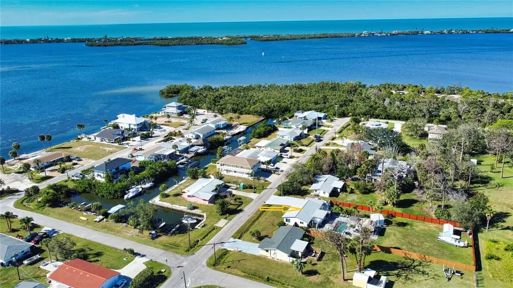 928 Stewart Street Englewood FL 34223