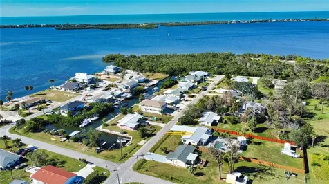 928 Stewart Street Englewood FL 34223