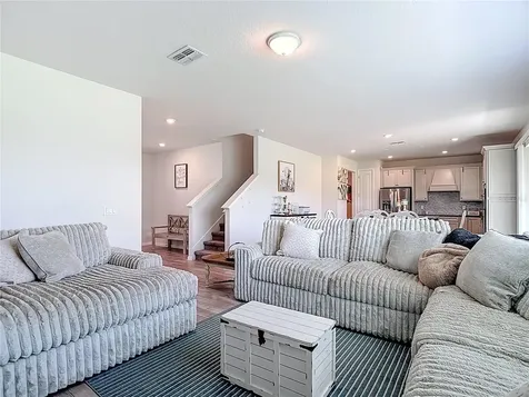 6136 Bradford Woods Drive Zephyrhills FL 33542