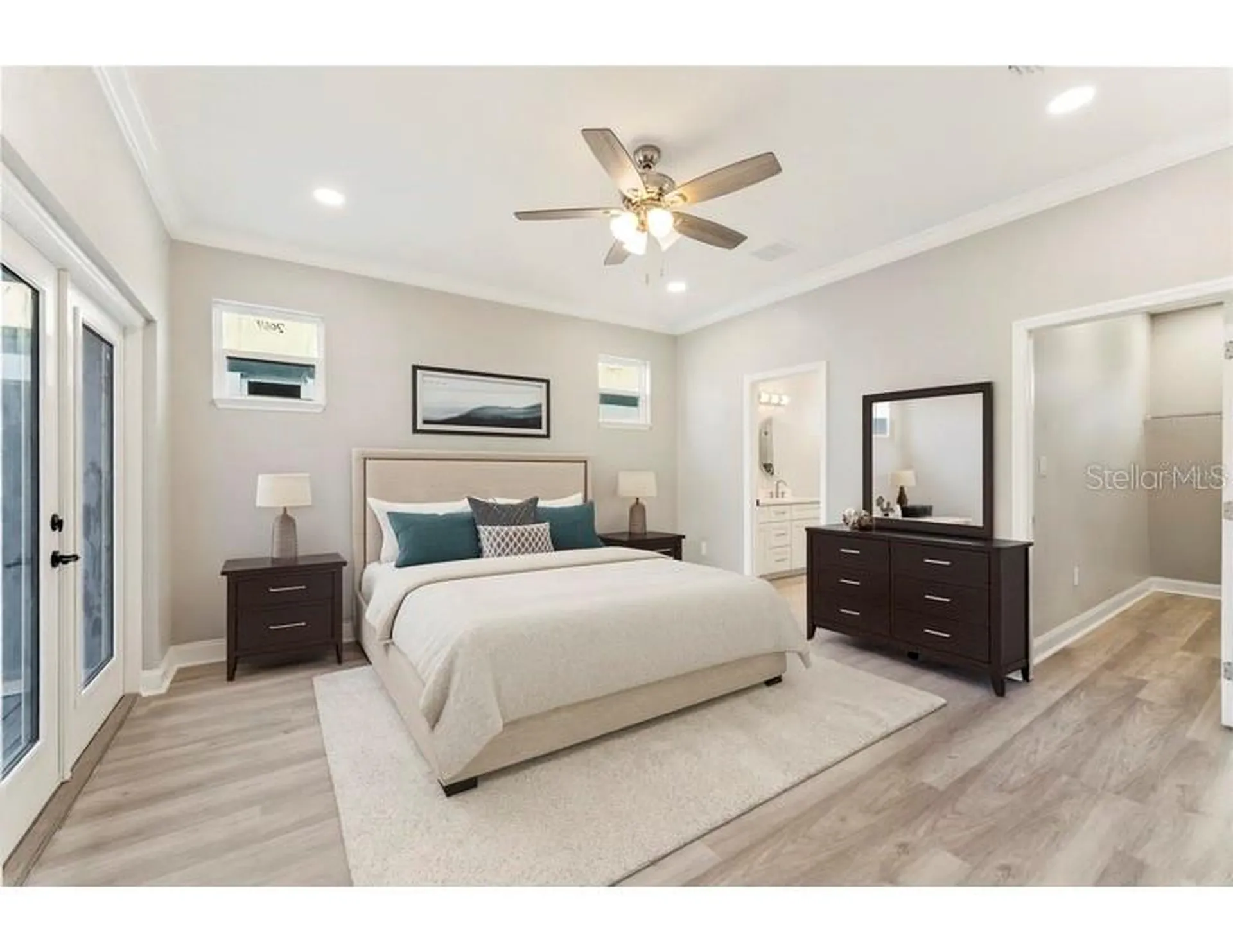 809 W Linebaugh Avenue Tampa FL 33612