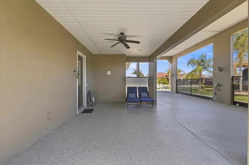 572 Meandering Way Polk City FL 33868