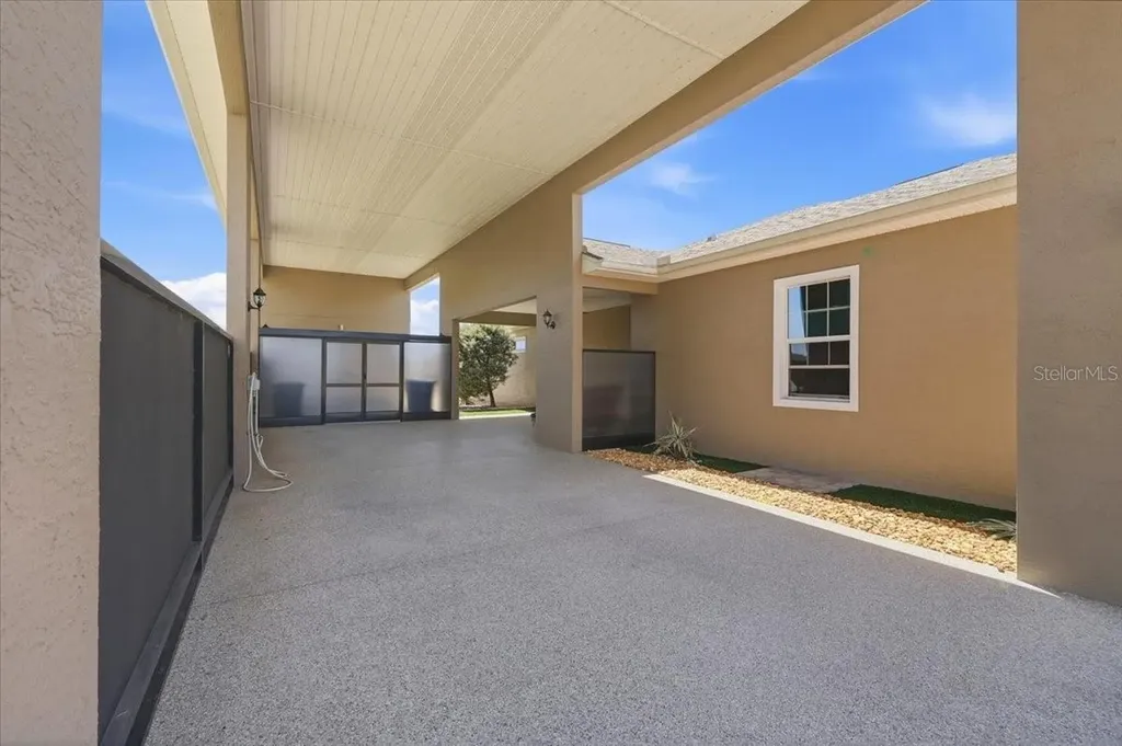 572 Meandering Way Polk City FL 33868