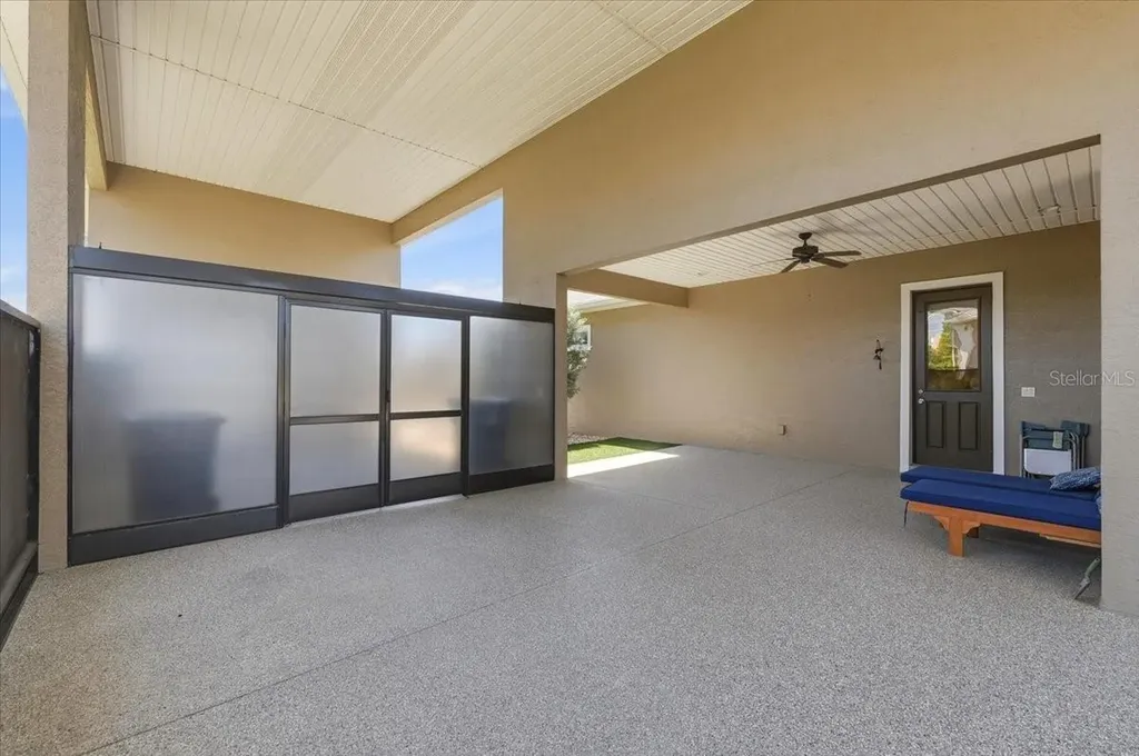 572 Meandering Way Polk City FL 33868