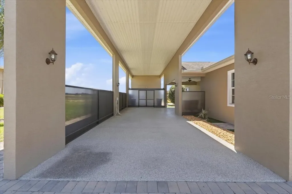 572 Meandering Way Polk City FL 33868