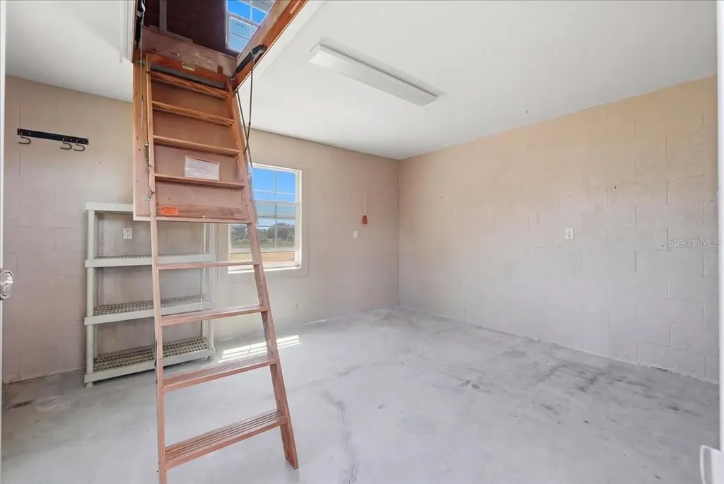 572 Meandering Way Polk City FL 33868