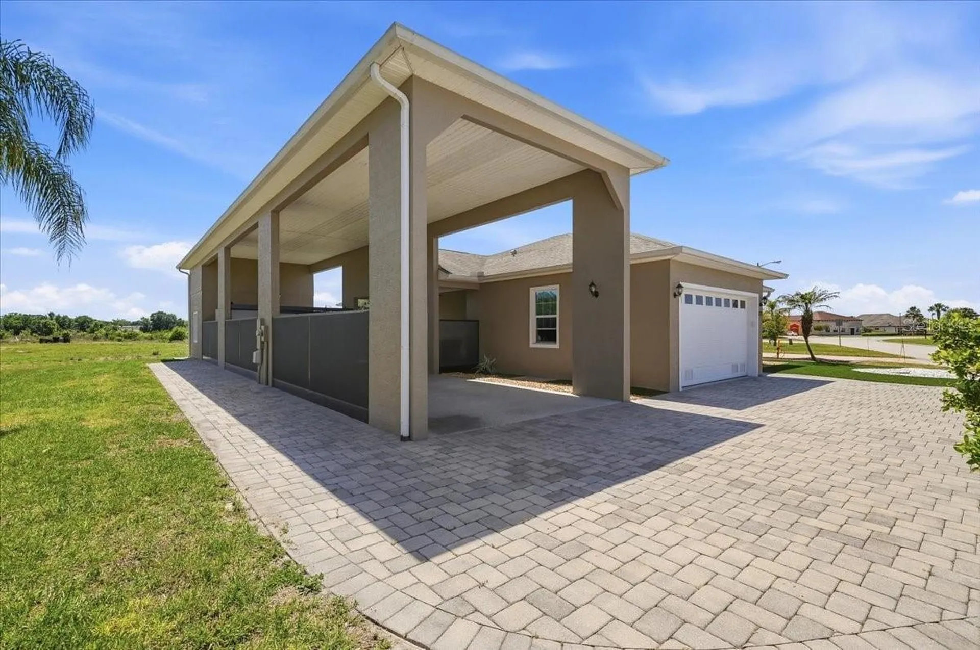 572 Meandering Way Polk City FL 33868