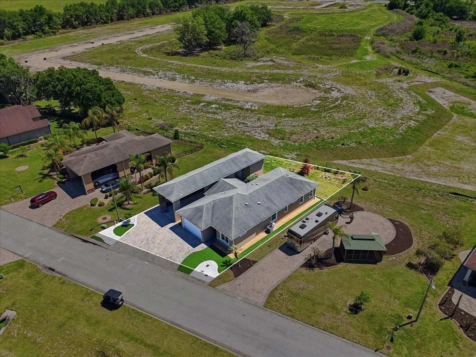 572 Meandering Way Polk City FL 33868