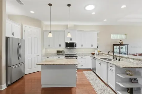 572 Meandering Way Polk City FL 33868