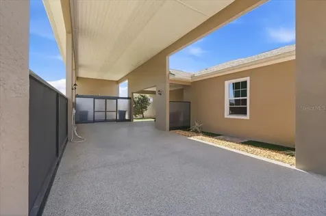 572 Meandering Way Polk City FL 33868
