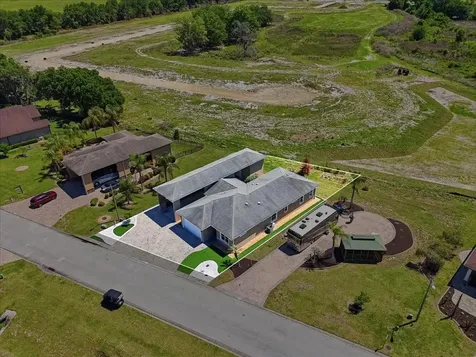 572 Meandering Way Polk City FL 33868