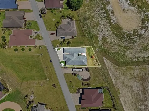 572 Meandering Way Polk City FL 33868