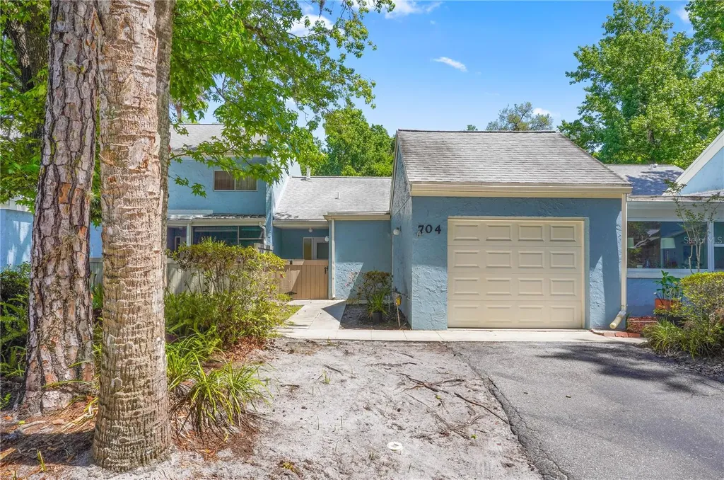 704 Glasgow Court Winter Springs FL 32708