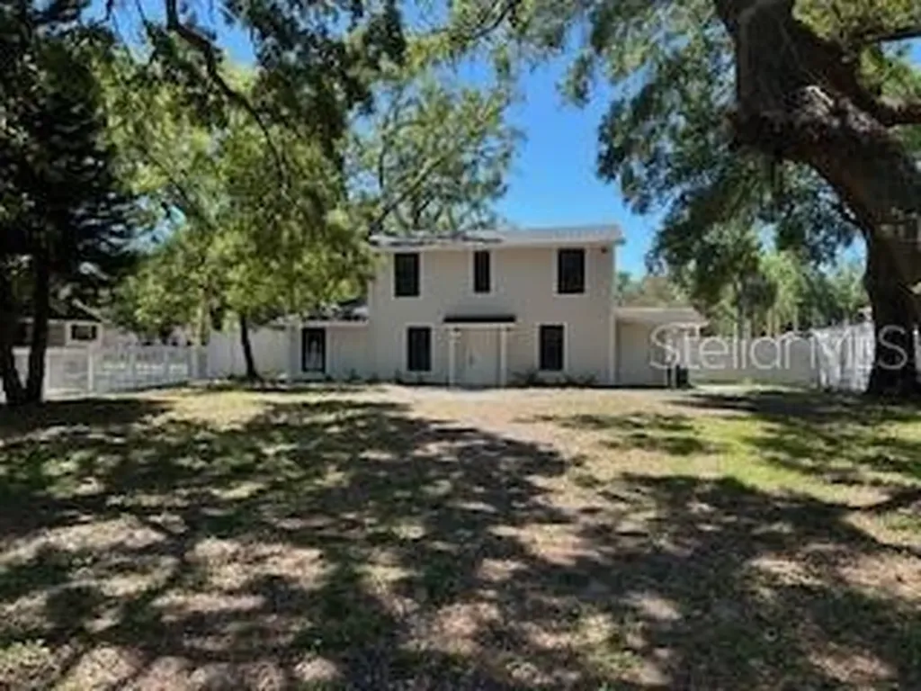 917 E Poinsettia Avenue Tampa FL 33612