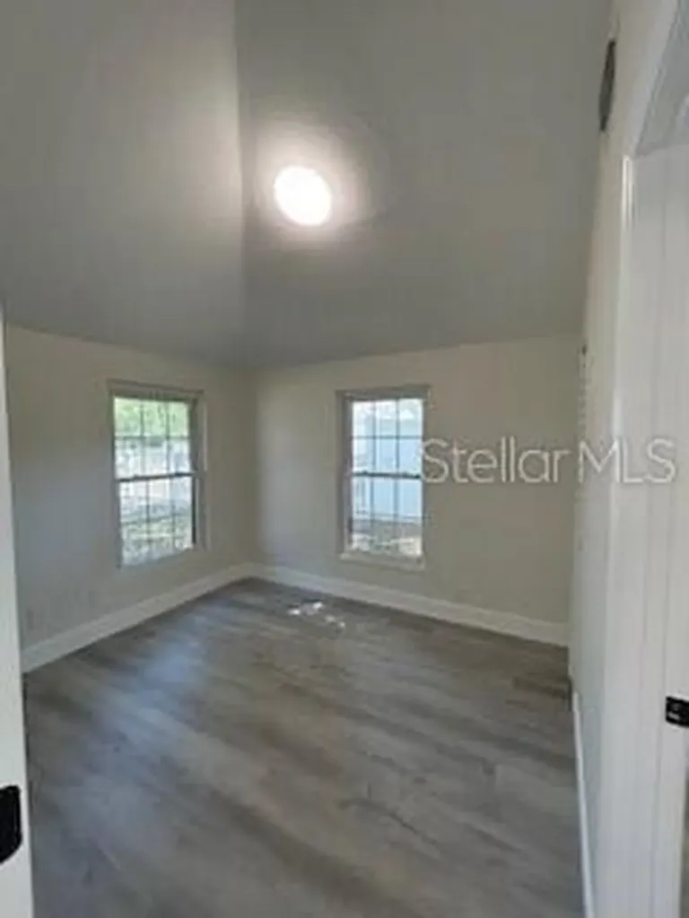 917 E Poinsettia Avenue Tampa FL 33612