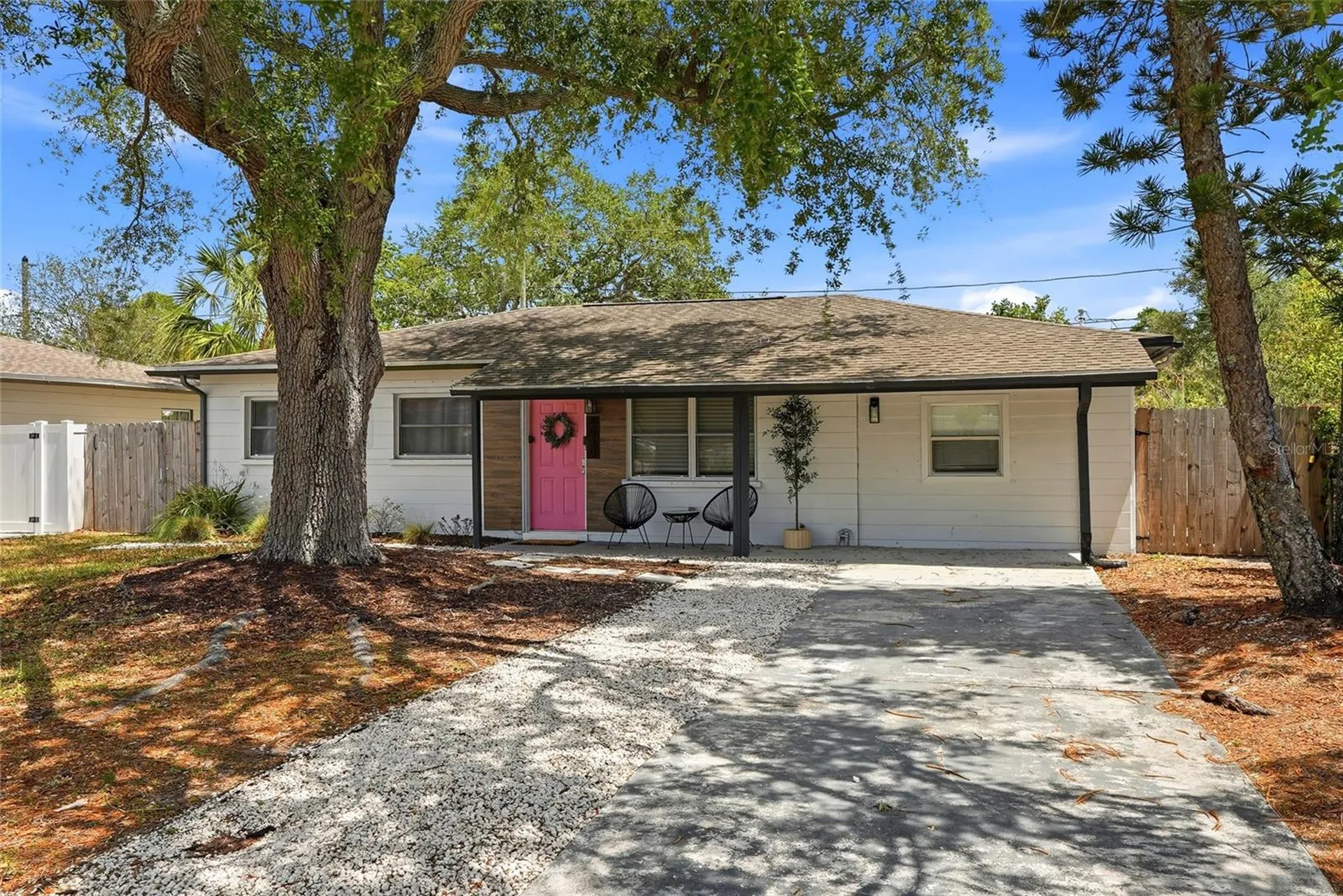 4939 100th Way N St Petersburg FL 33708