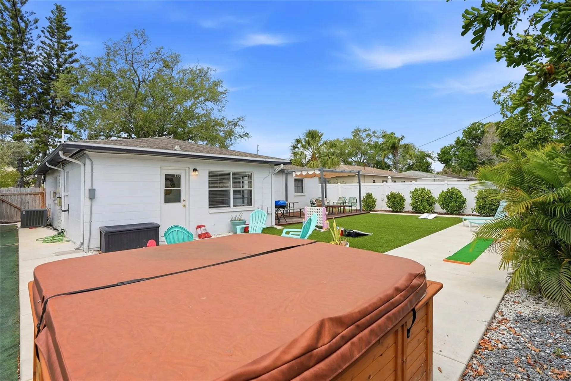 4939 100th Way N St Petersburg FL 33708
