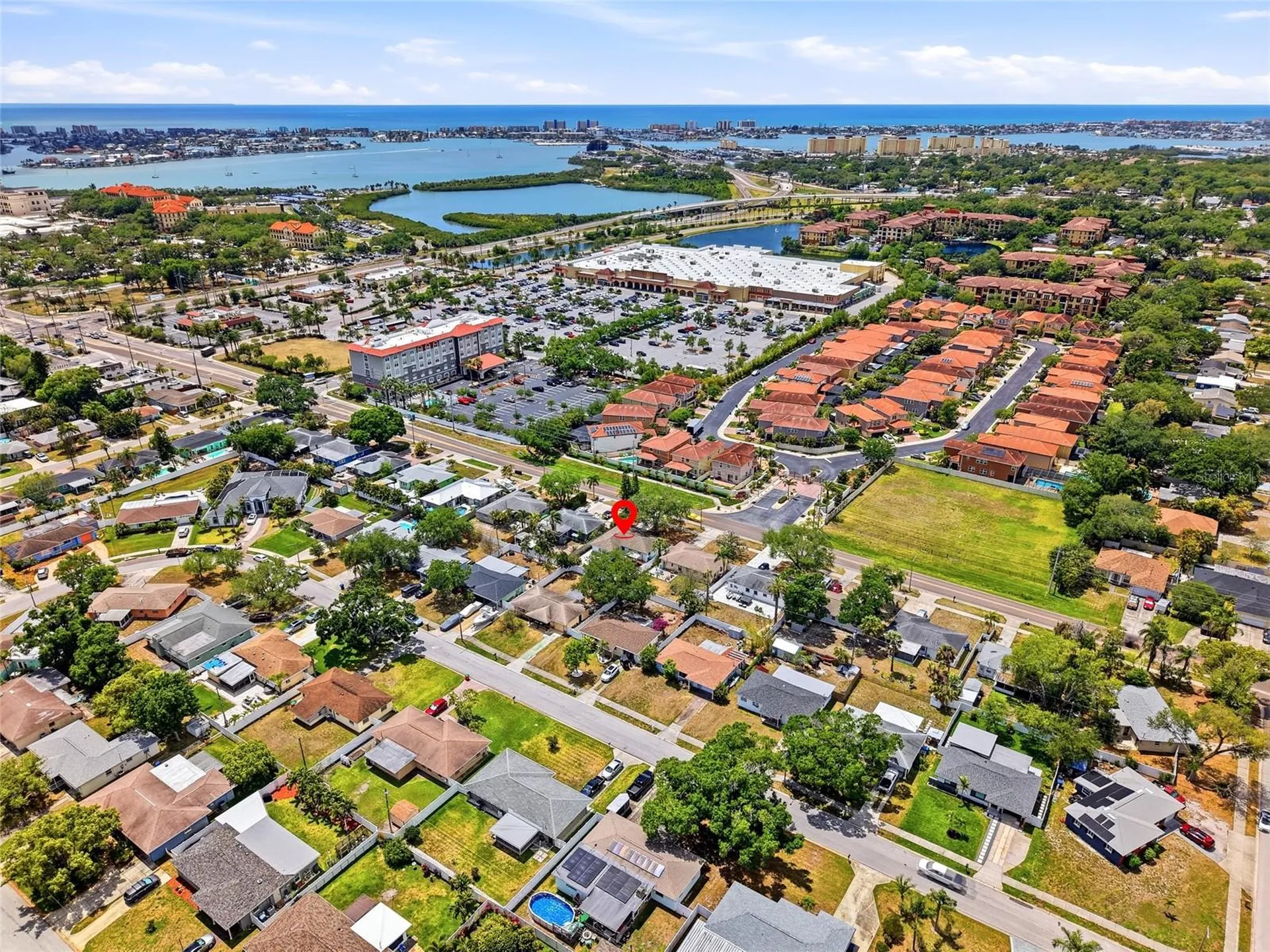 4939 100th Way N St Petersburg FL 33708