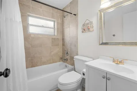 4939 100th Way N St Petersburg FL 33708