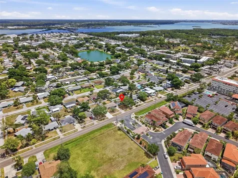 4939 100th Way N St Petersburg FL 33708
