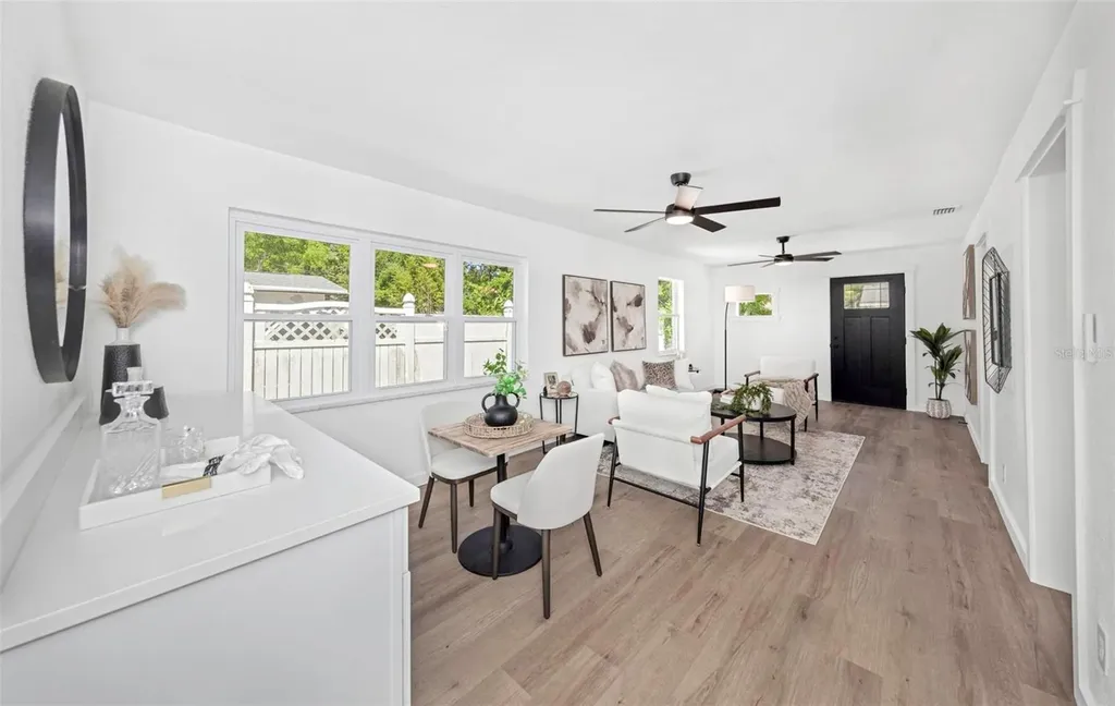 653 64th Avenue S St Petersburg FL 33705