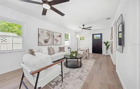 653 64th Avenue S St Petersburg FL 33705