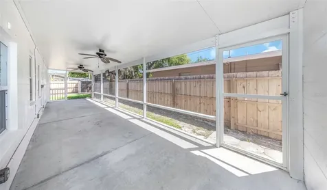 653 64th Avenue S St Petersburg FL 33705