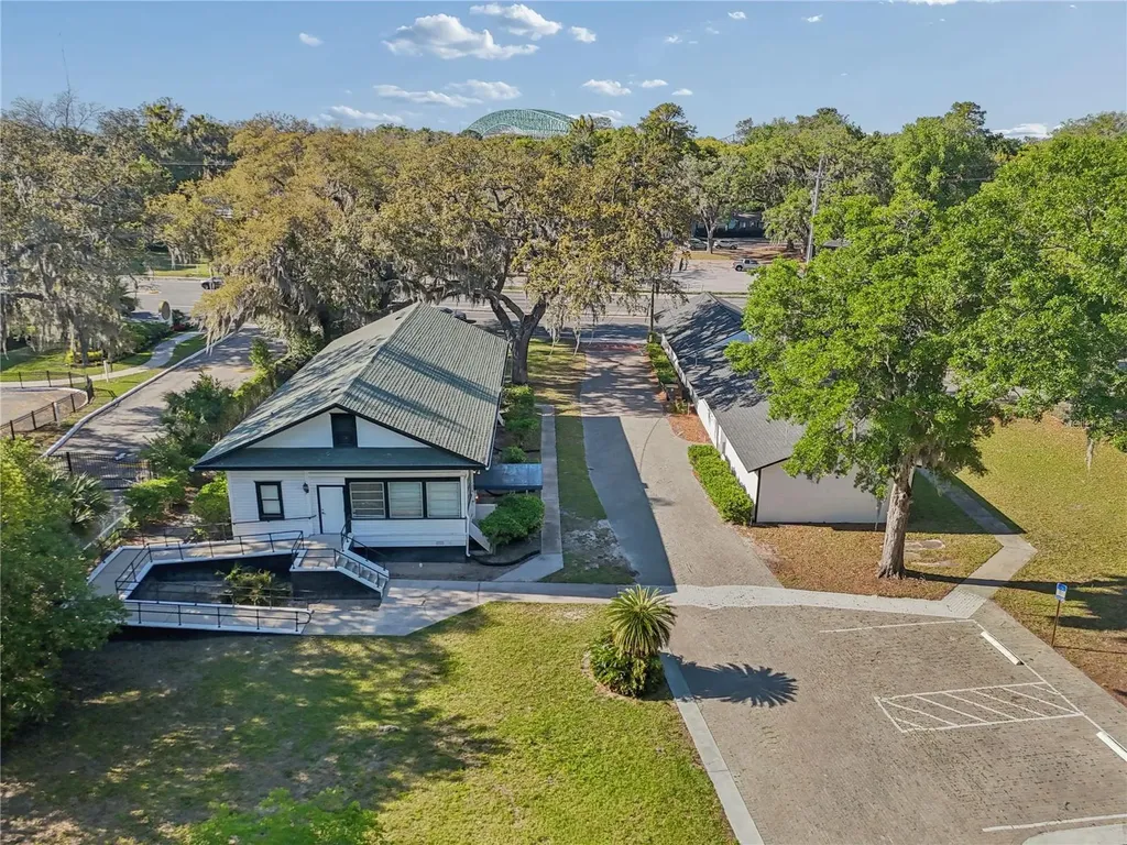4004 Atlantic Boulevard Jacksonville FL 32207