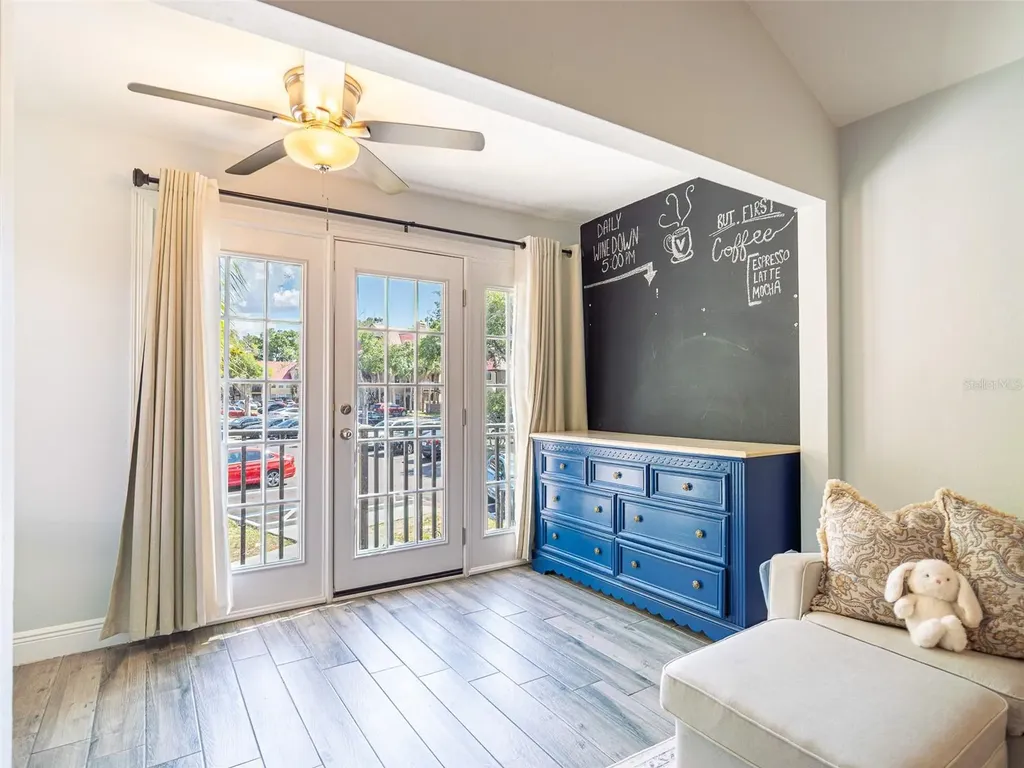 249 Afton Square Altamonte Springs FL 32714