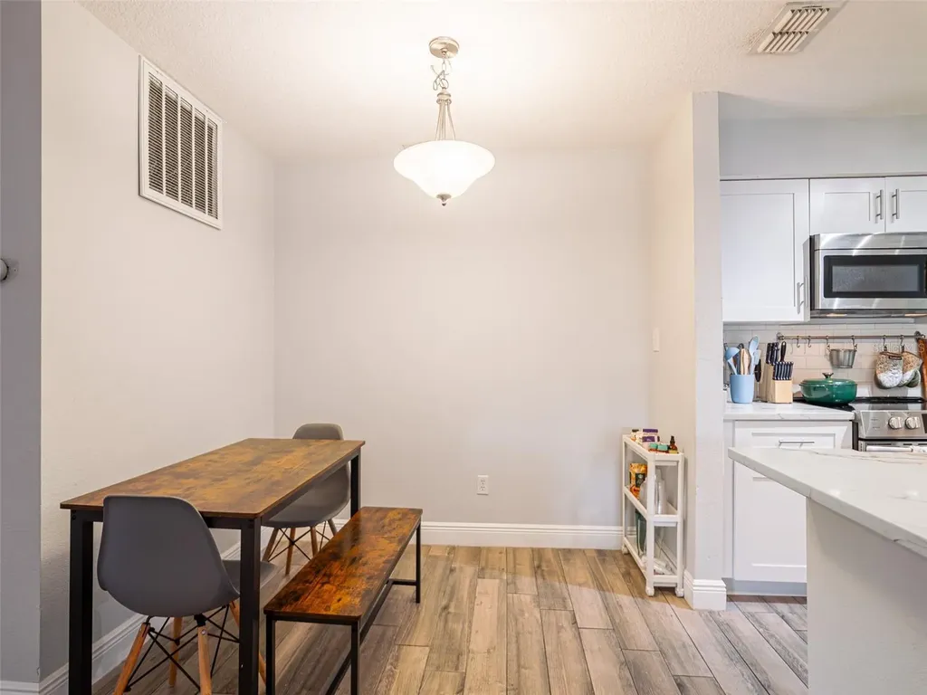 249 Afton Square Altamonte Springs FL 32714