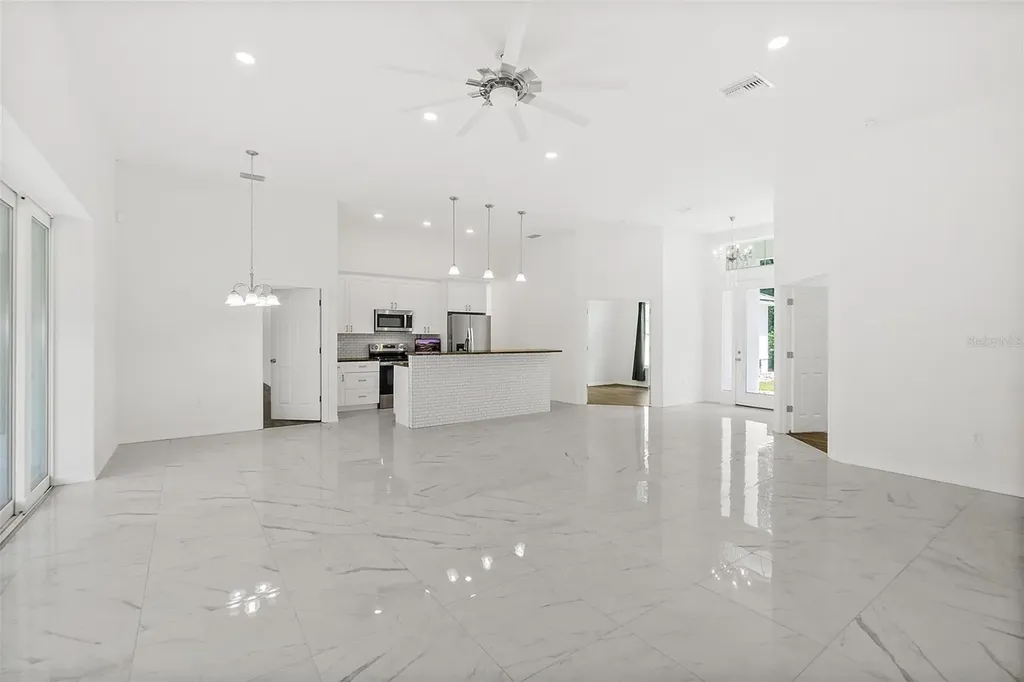 1370 Buckles Road Pierson FL 32180