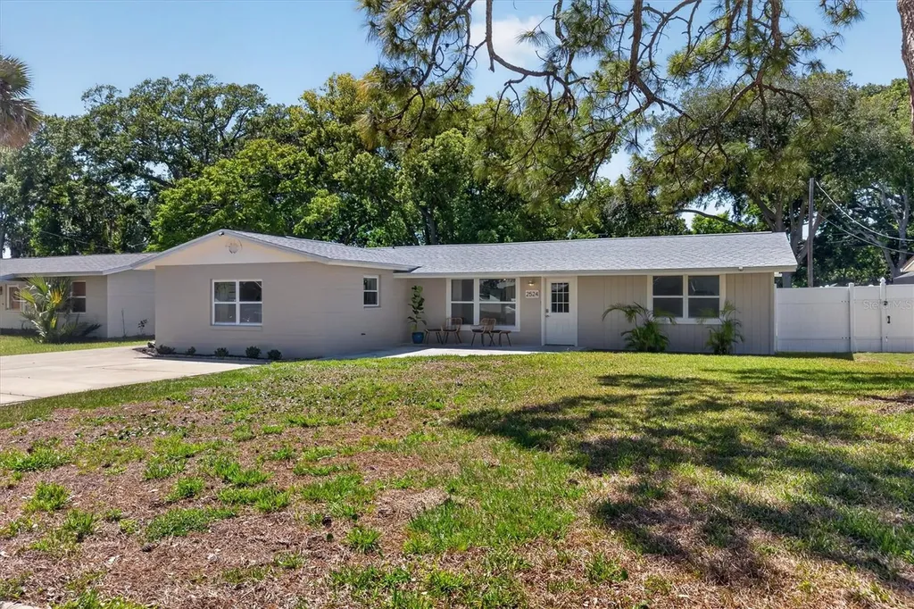 2524 Florida Boulevard South Daytona FL 32119