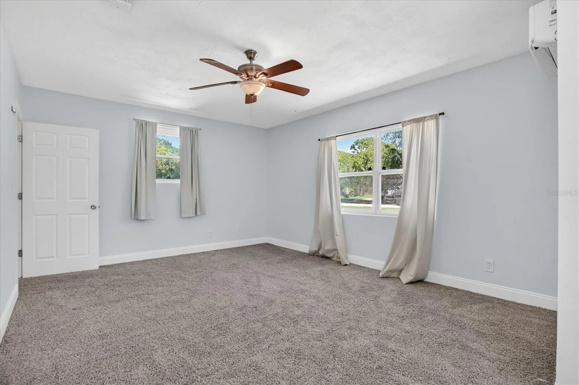 2524 Florida Boulevard South Daytona FL 32119