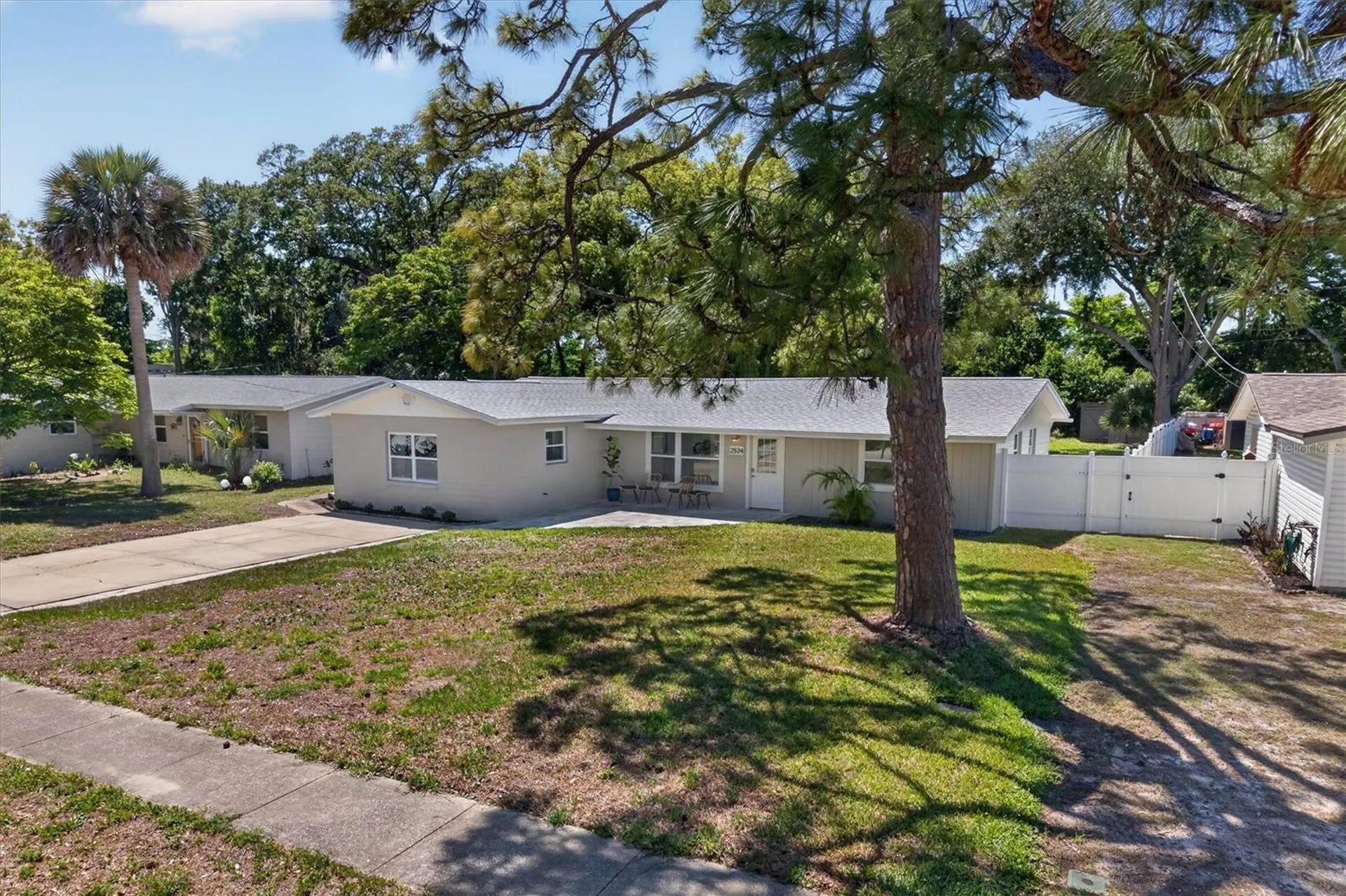 2524 Florida Boulevard South Daytona FL 32119