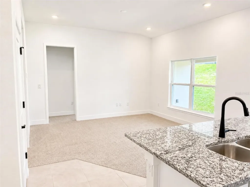 1635 Ann Rose Way Leesburg FL 34748