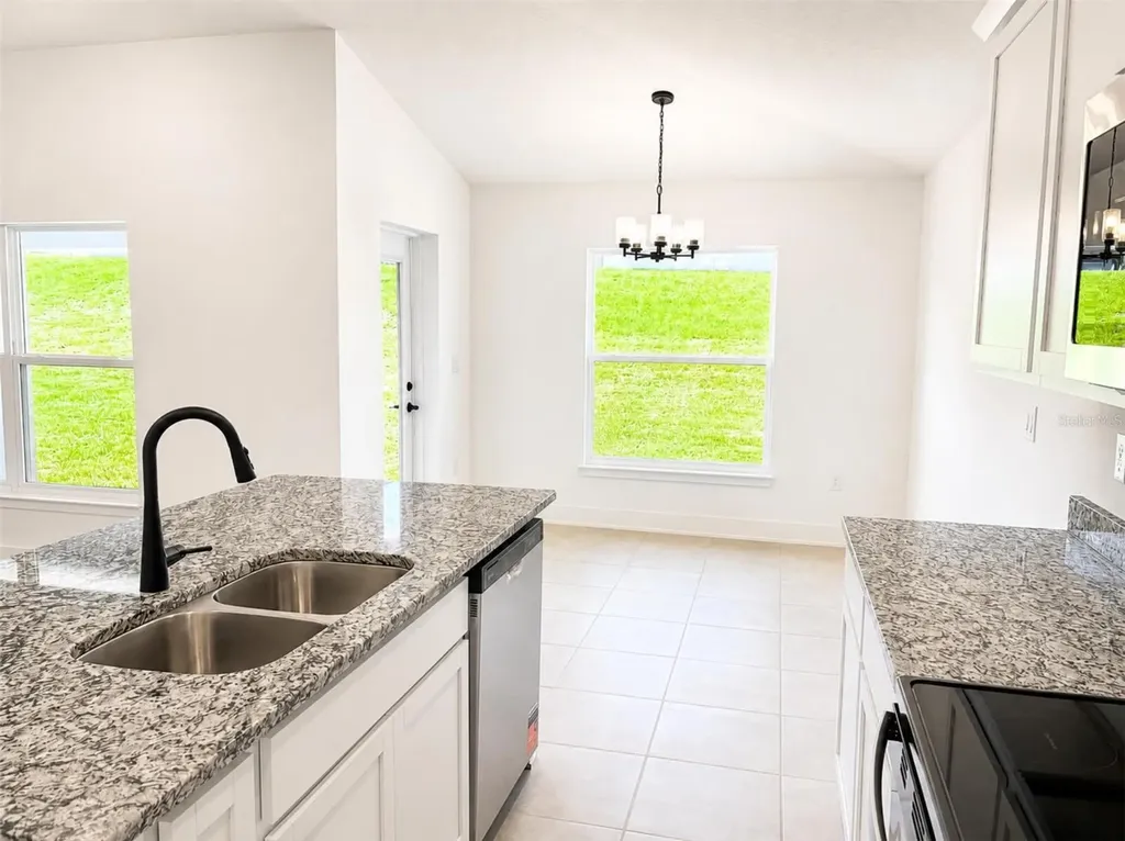 1635 Ann Rose Way Leesburg FL 34748