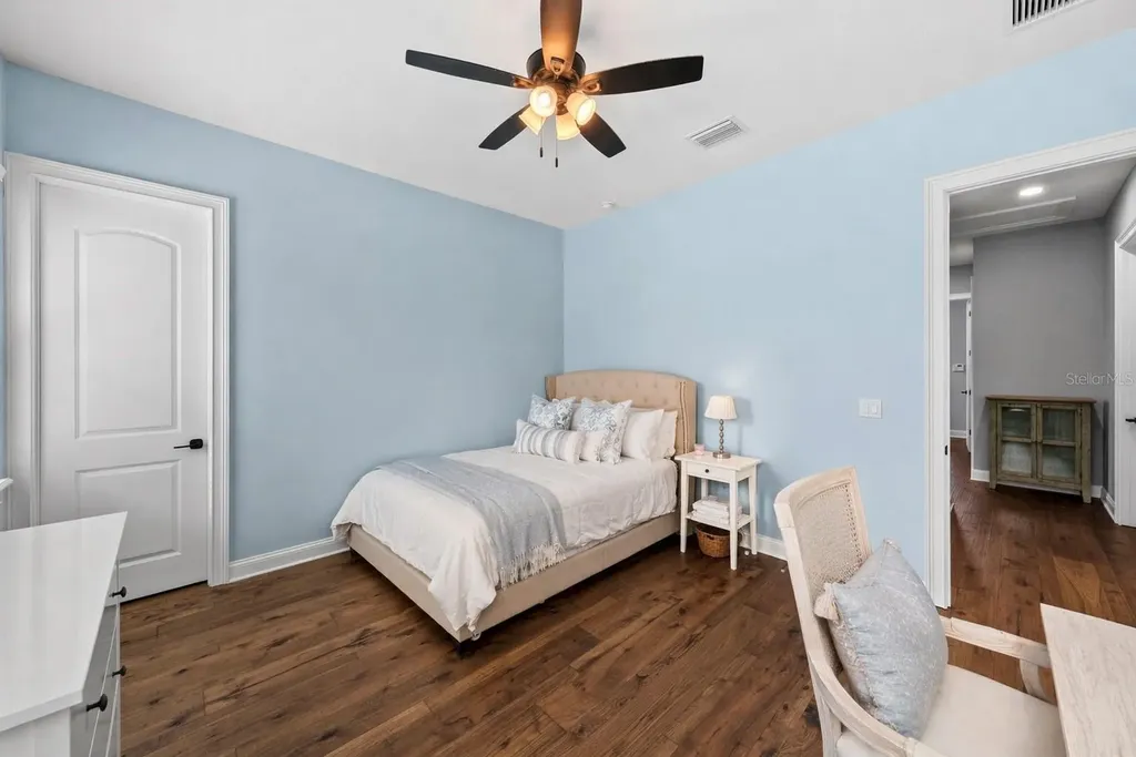 3621 S Renellie Drive Tampa FL 33629