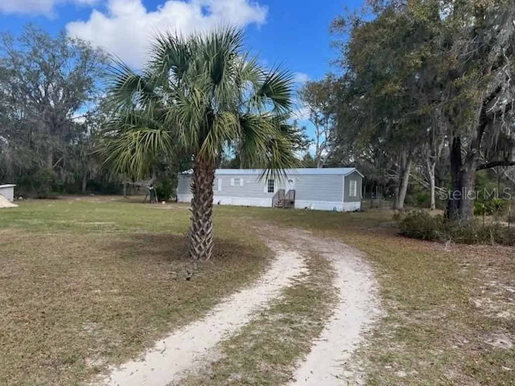 65 SE 153 Avenue Old Town FL 32680