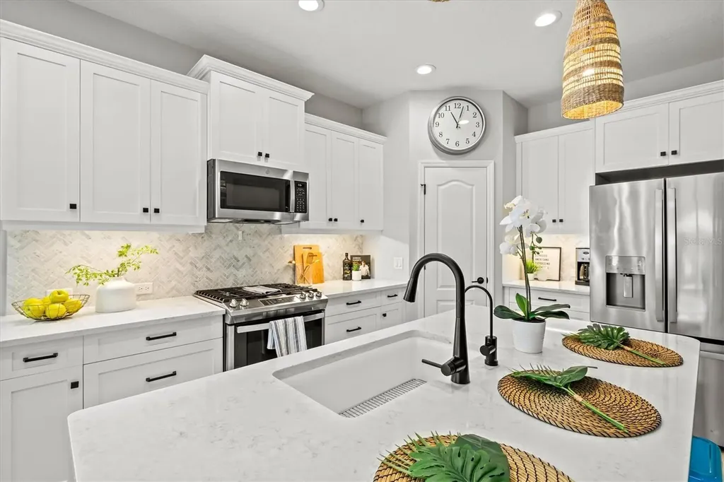 12931 Seasong Terrace Bradenton FL 34211